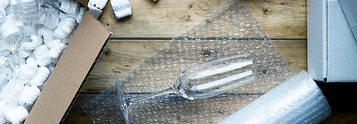 trasloco-come-imballare-i-bicchieri